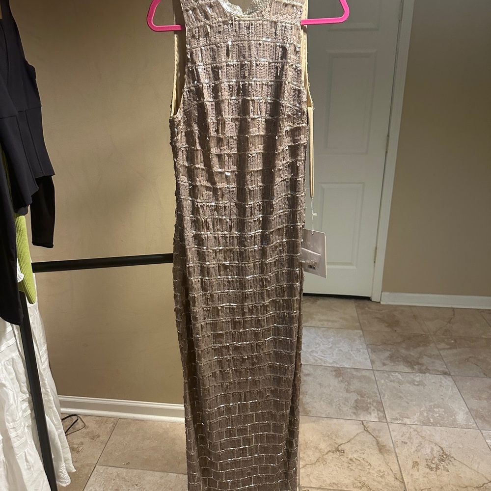 Elegant Brown Sleeveless Dress